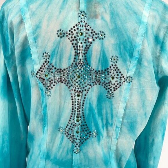 Love Junkie Women’s Tie Dye Button Down Shirt Studded Cross Teal Size Large‎ - Picture 7 of 11